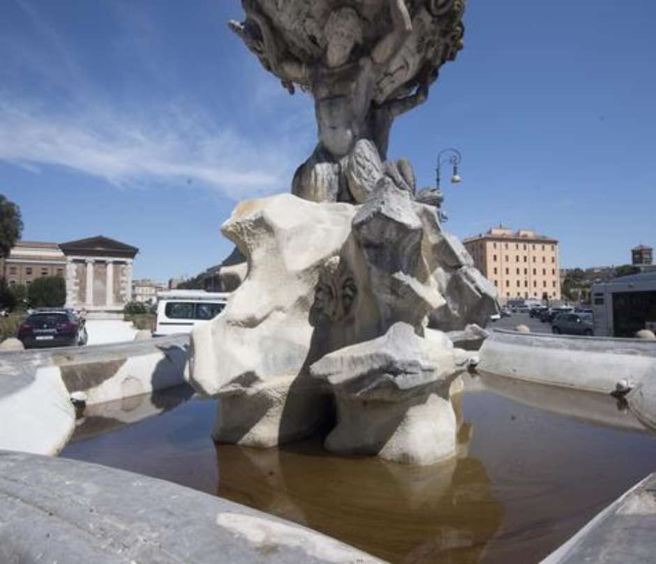 Um novo episódio de vandalismo contra os monumentos italianos