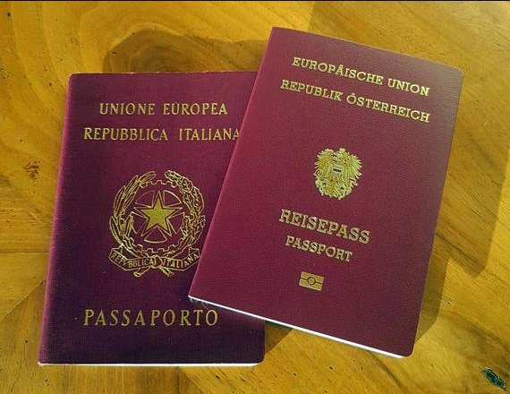 Italianos do Alto Ádige poderão pedir cidadania austríaca