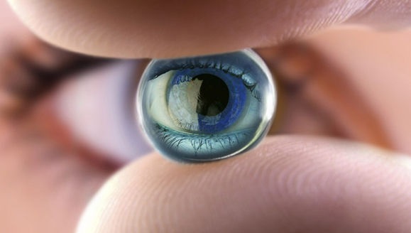 Pela 1ª vez, Itália realiza implante de retina artificial