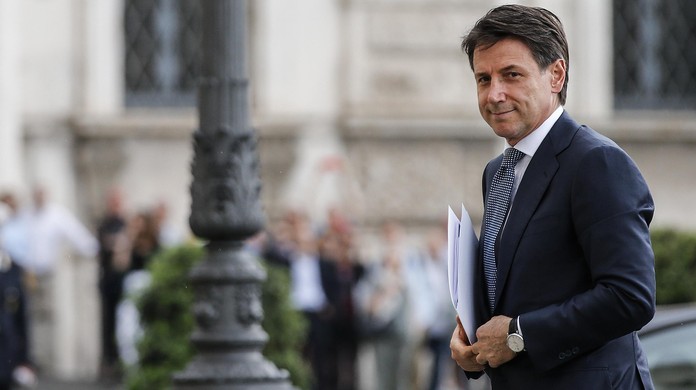 Conte inicia consultas para formar governo na Itália
