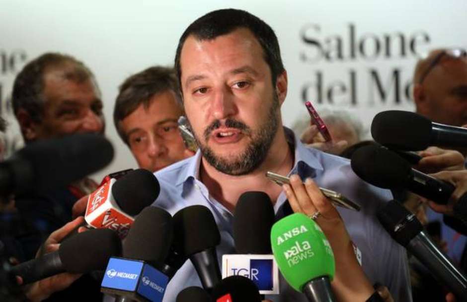 Salvini está pronto para receber ‘pré-encargo’ na Itália