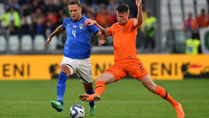 Fora da Copa, Itália e Holanda ficam no empate em amistoso