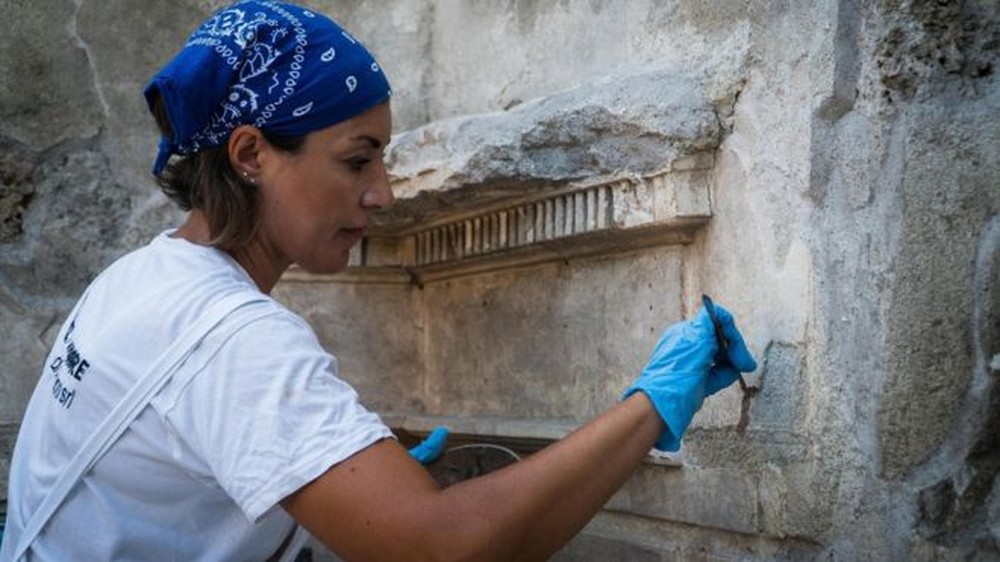 A espetacular casa de 2 mil anos descoberta sob cinzas vulcânicas em Pompeia