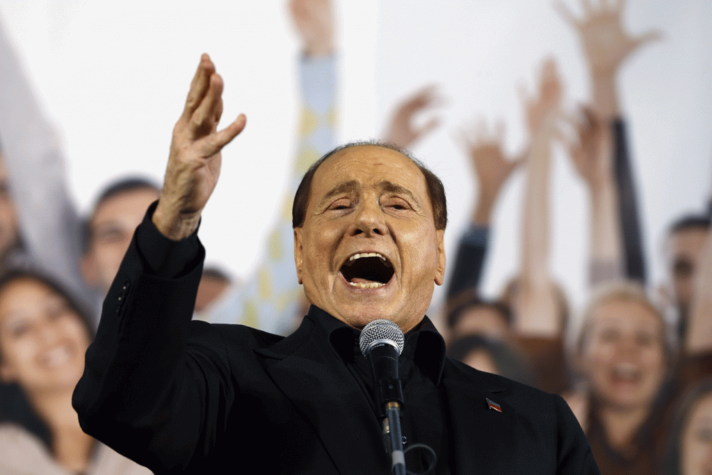 Berlusconi afirma que italianos estão “loucos” por não votarem nele