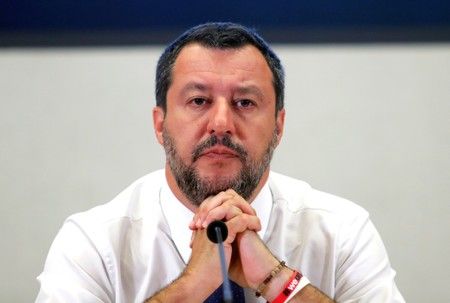 Aliança contra Salvini consegue frear novas eleições na Itália