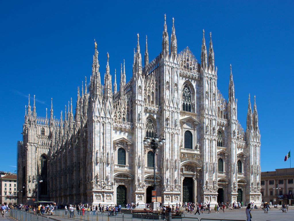 Catedral de Milão fechada por conta do coronavírus será reaberta no dia 2 de março