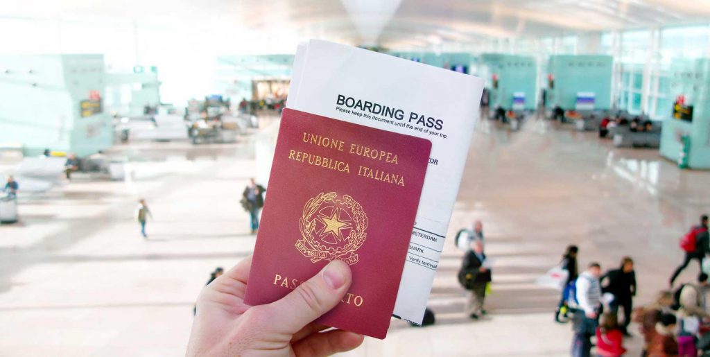 Consulado de BH fará agendamento de passaportes via WhatsApp