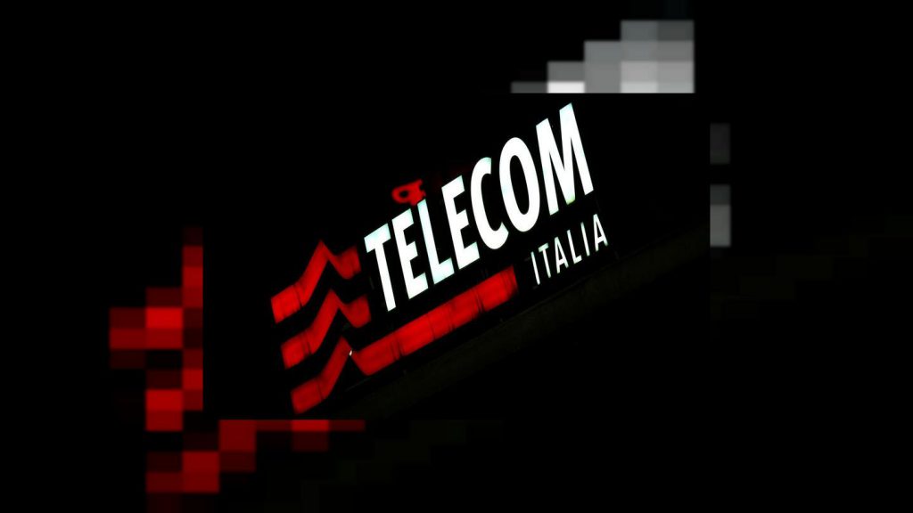 Telecom Italia concorda com venda de participação de rede para KKR