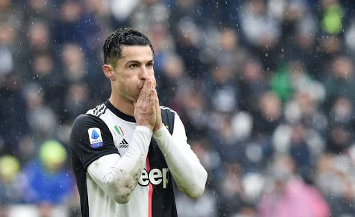 Ministro do Esporte da Itália diz que Cristiano Ronaldo violou normas anti-Covid