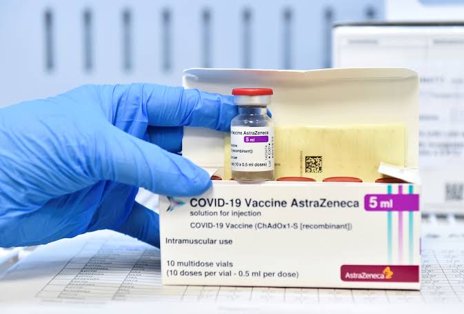 Farmacêutica AstraZeneca atrasa entrega de vacinas à Itália mais uma vez