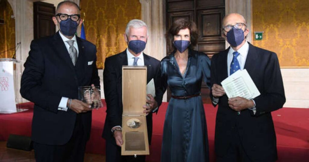 Presidente da illycaffè recebe prêmio por promoção da imagem da Itália no exterior