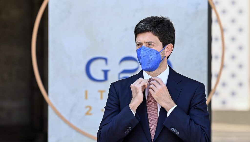 Em reunião do G20, ministro italiano defende envio de vacinas contra covid para países mais pobres
