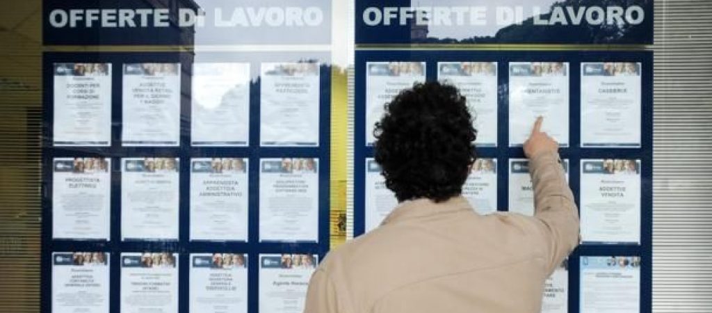 Número de trabalhadores com contrato temporário bate novo recorde na Itália