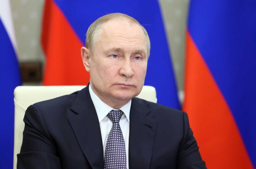 Presidente da Rússia parabeniza Meloni por assumir cargo de premiê da Itália