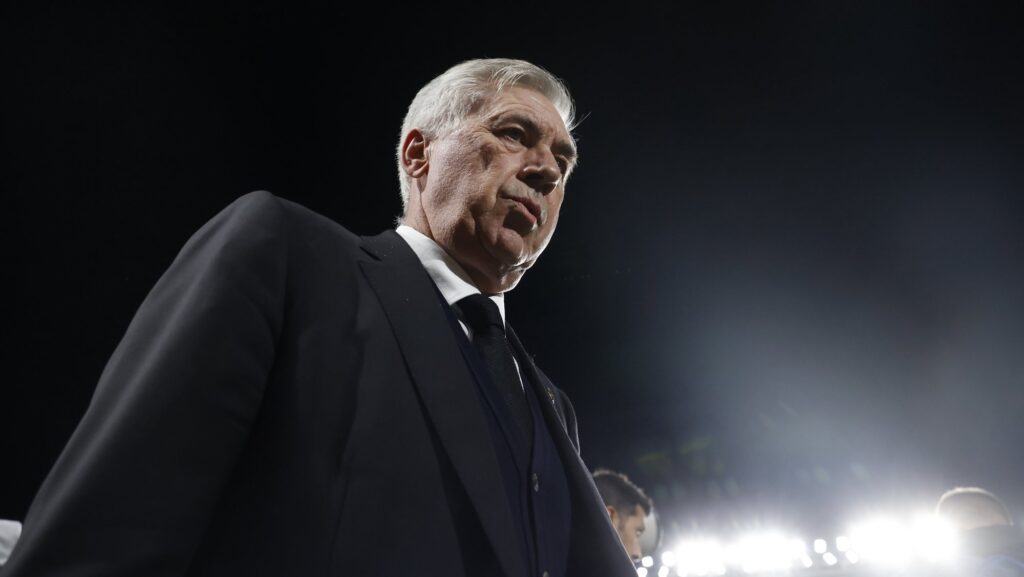 Jornal italiano afirma que Carlo Ancelotti quer deixar Real Madrid apenas em 2024
