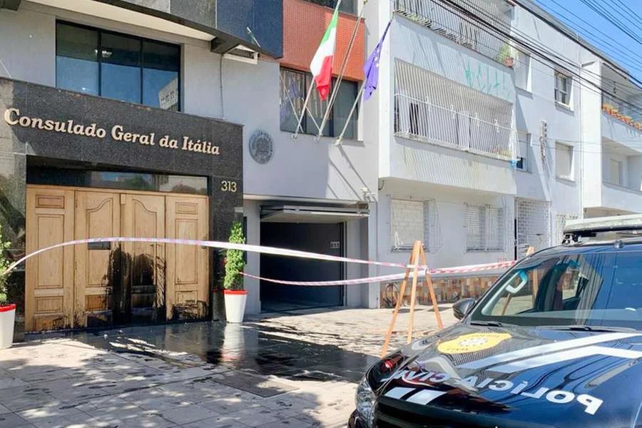 Sede do Consulado Geral da Itália em Porto Alegre é alvo de vandalismo