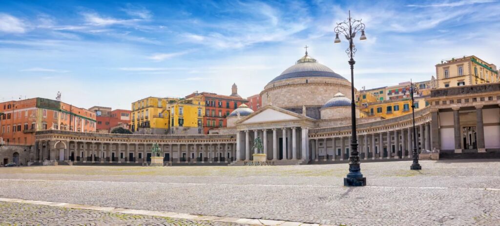 Cidade de Nápoles entra em lista de lugares mais belos para visitar em 2023
