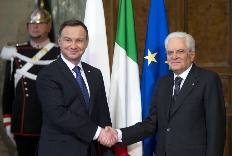 Presidente da Itália se reúne com seu homólogo polonês e cobra mudanças na UE