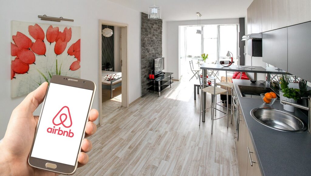 Governo da Itália defende regulamentar Airbnb e serviços de aluguéis breves