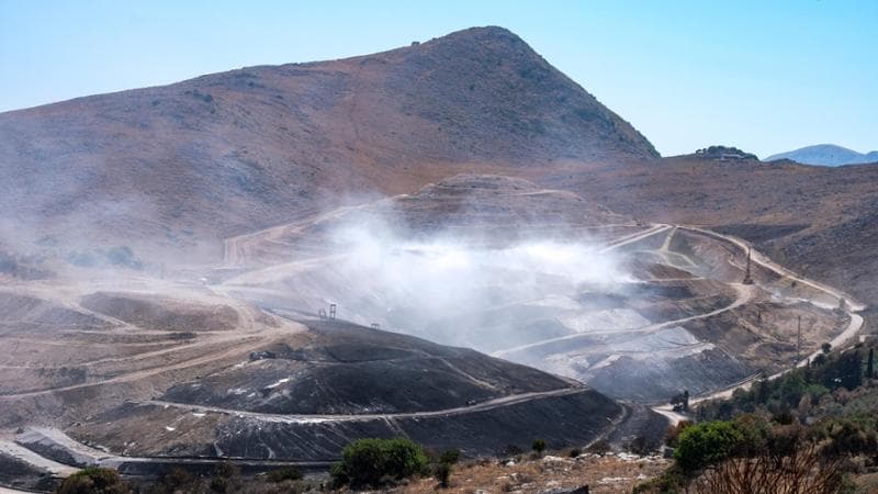 Estudo alerta para aumento de dioxina em Palermo após incêndio em aterro sanitário