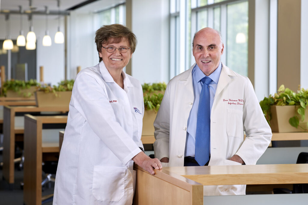 Il Nobel per la Medicina 2023 a Katalin Karikó e Drew Weissman «per i vaccini mRNA contro il Covid»