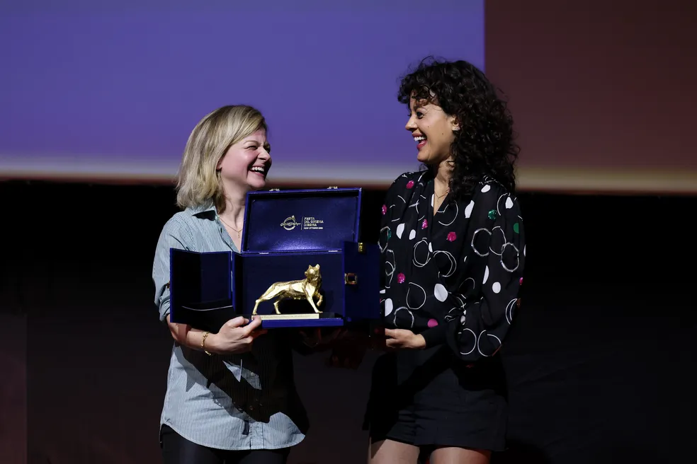 Obra de cineasta brasileira ganha prêmio de melhor filme no Festival de Cinema de Roma