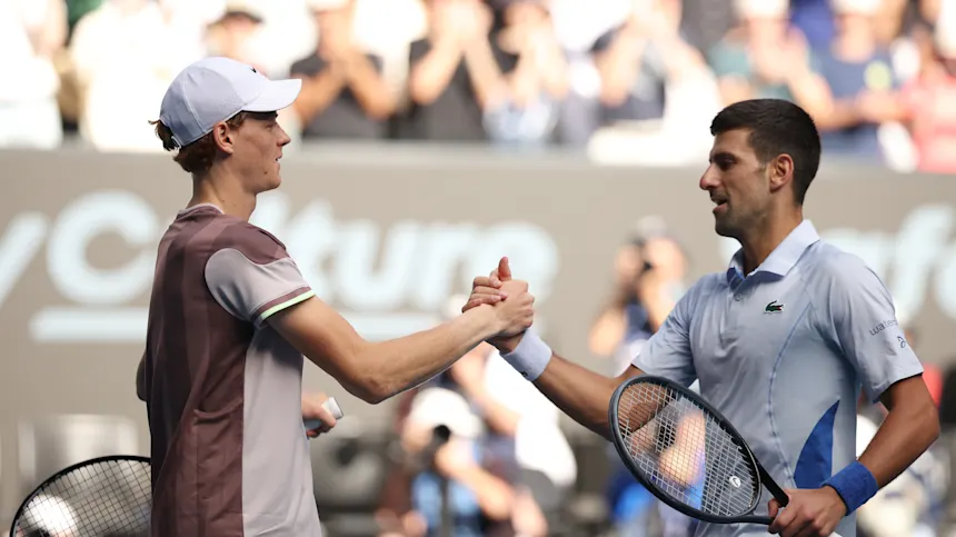Sinner vence Djokovic e se classifica para a final do Aberto da Austrália pela 1ª vez