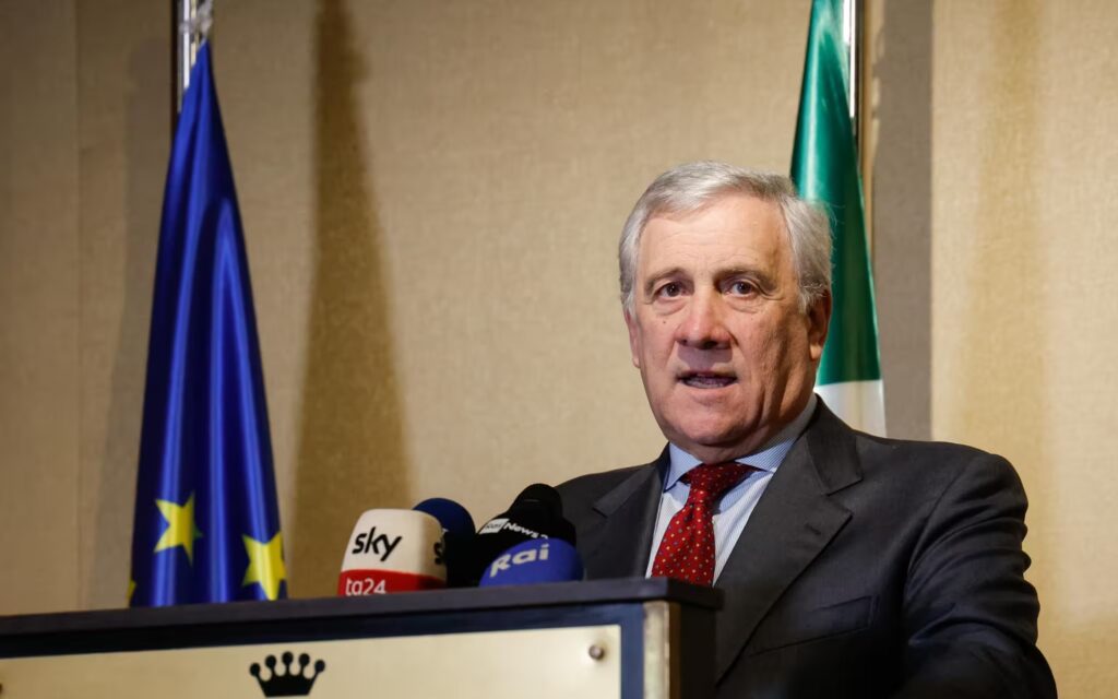 Vice-premiê da Itália volta a pedir por solução de dois Estados para conflito em Gaza
