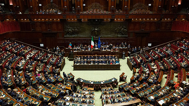 Câmara da Itália aprova projeto de lei para instituir CPI da Covid